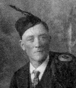 Photo of photos/John McLennan 1881 Sct-1944 Montana portrait kilt crop
